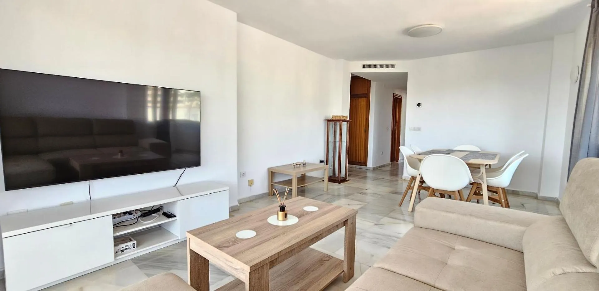 Beach Santa Ana, Pool, 2 Free Parking, Wifi Benalmadena 0*,  Spain