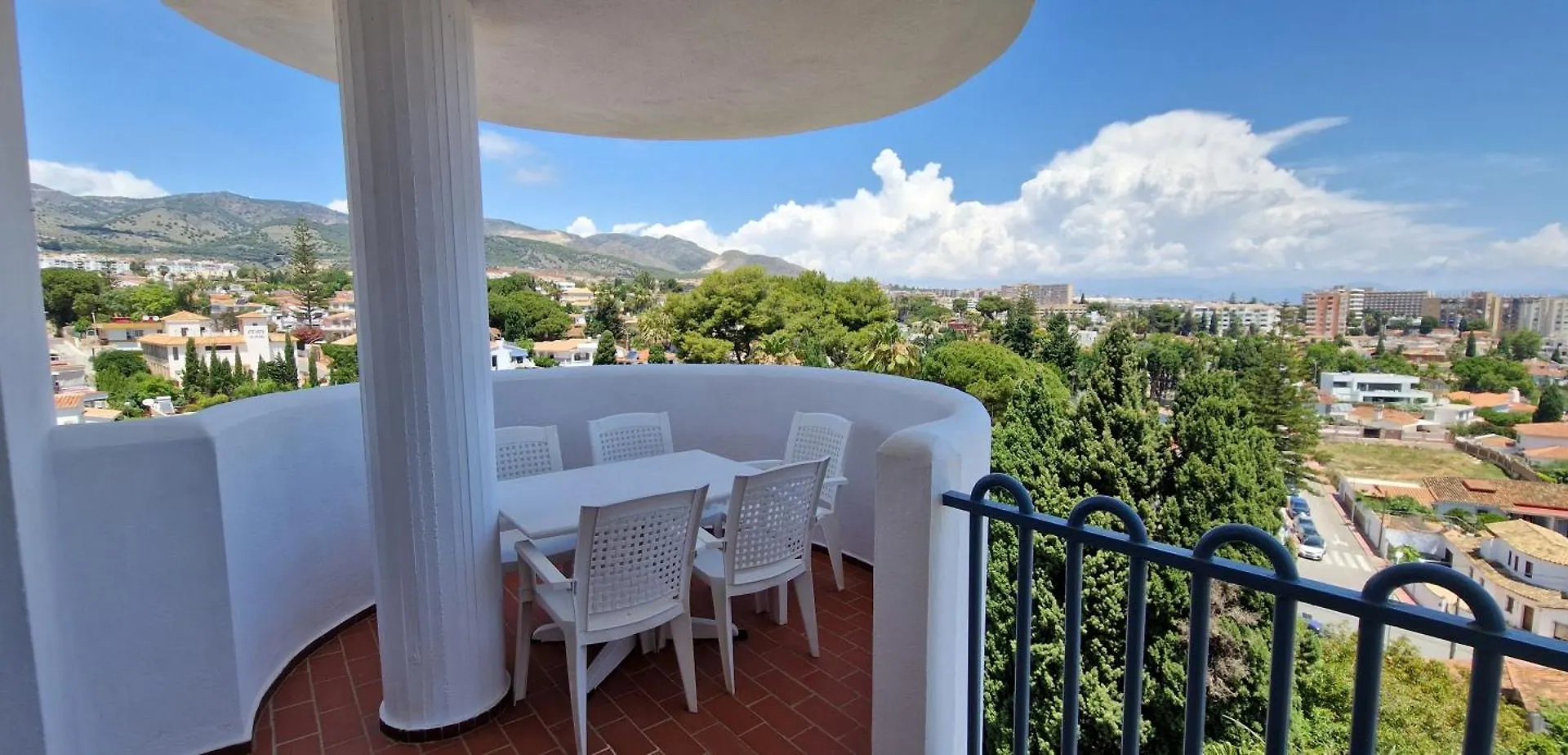 Beach Santa Ana, Pool, 2 Free Parking, Wifi Benalmadena Apartment