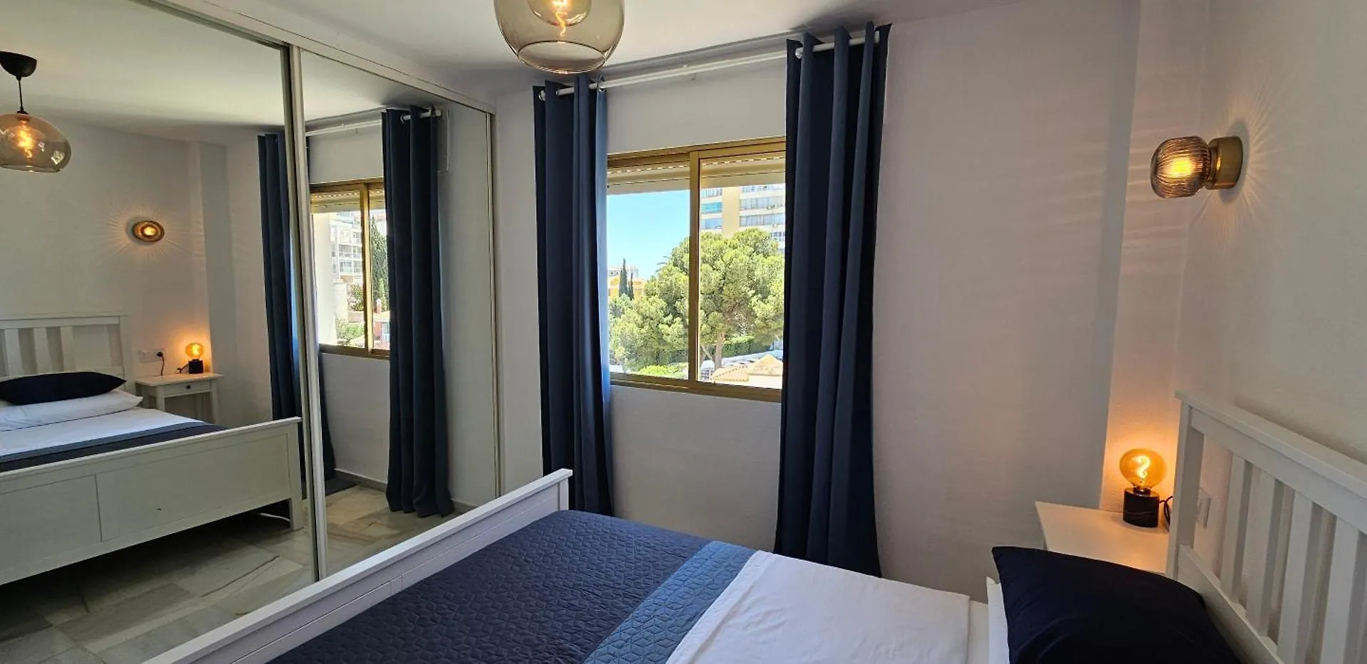 Apartment Beach Santa Ana, Pool, 2 Free Parking, Wifi Benalmadena